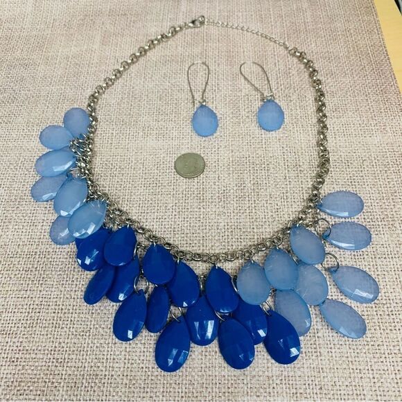 Silver Shades of Blue Beaded Necklace Earrings Set - Picture 1 of 3